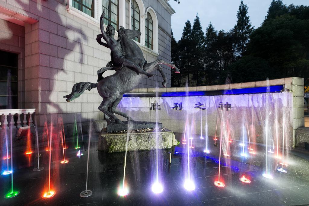 Anting Villa Hotel Shanghai Exterior photo